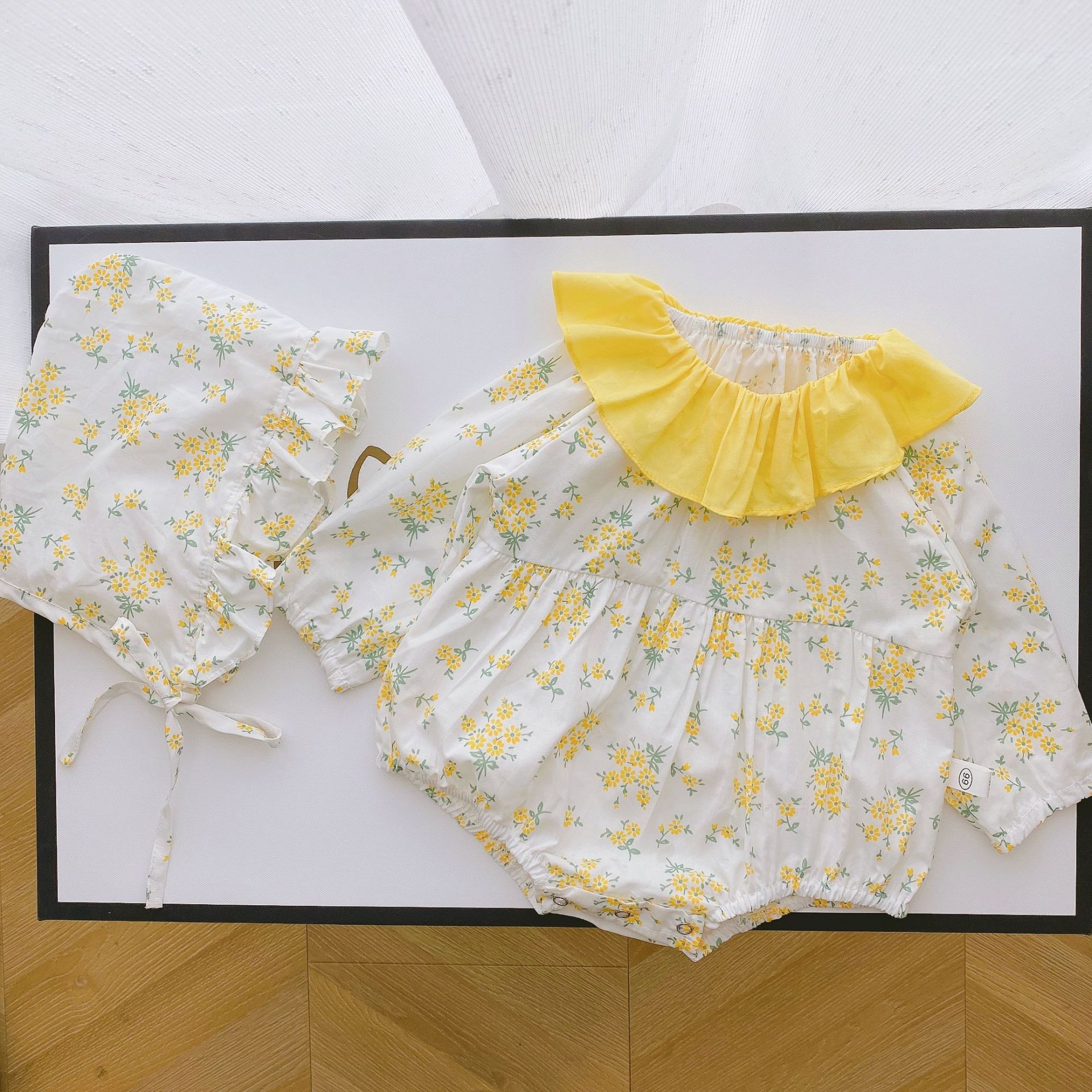 Baby Girl Korean Style Lotus Leaf Collar Jumpsuit